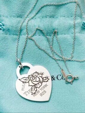 Tiffany & Co. Heart Rose Necklace